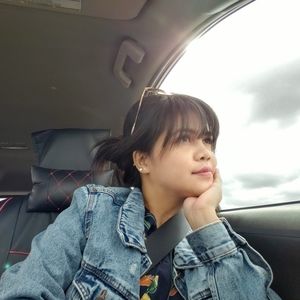 Meet your Posher, Anie